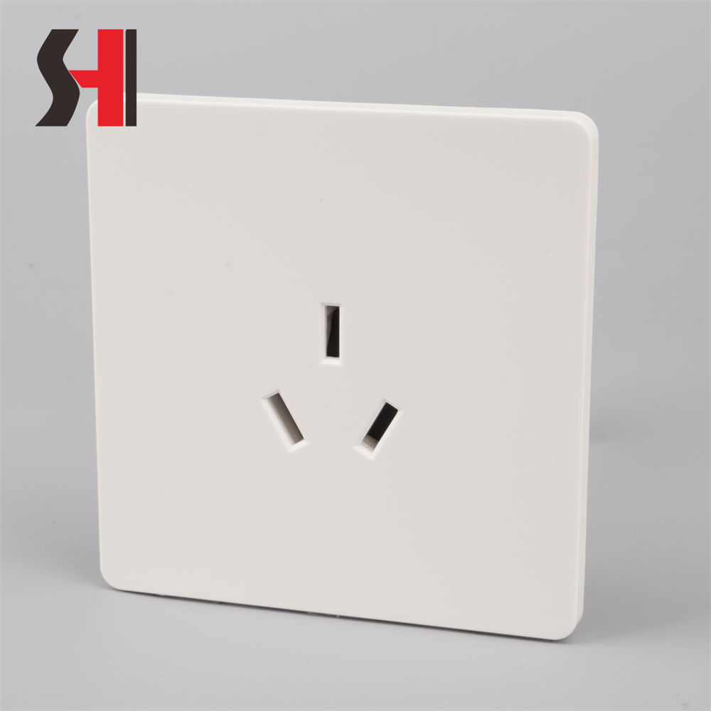 Socket panel